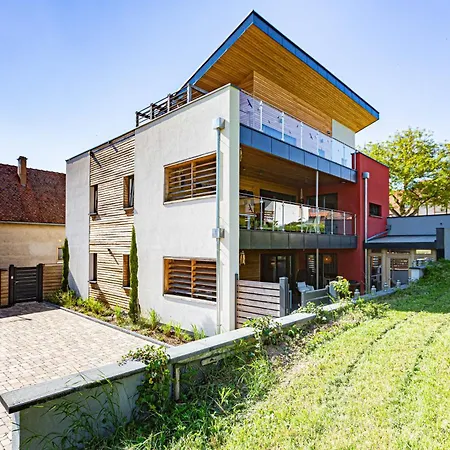La Maison Devant La Prairie De 4 A 40 Personnes * Griesheim-près-Molsheim
