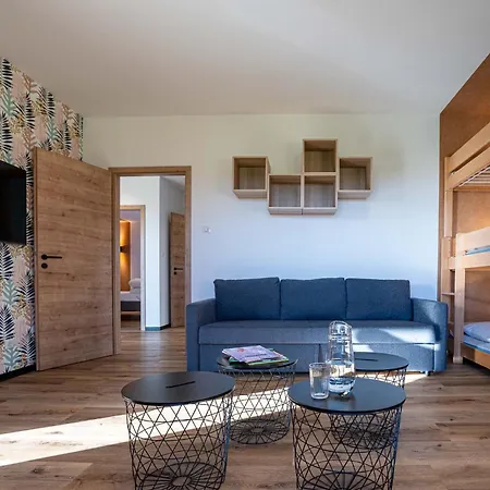 La Maison Devant La Prairie De 4 A 40 Personnes Prázdninový dům *