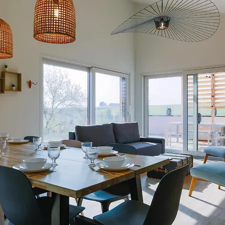 La Maison Devant La Prairie De 4 A 40 Personnes Prázdninový dům *