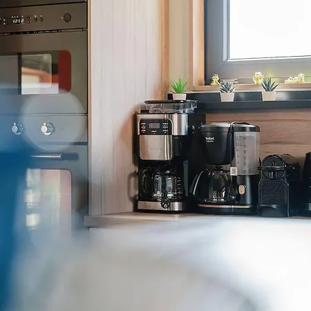 La Maison Devant La Prairie De 4 A 40 Personnes
